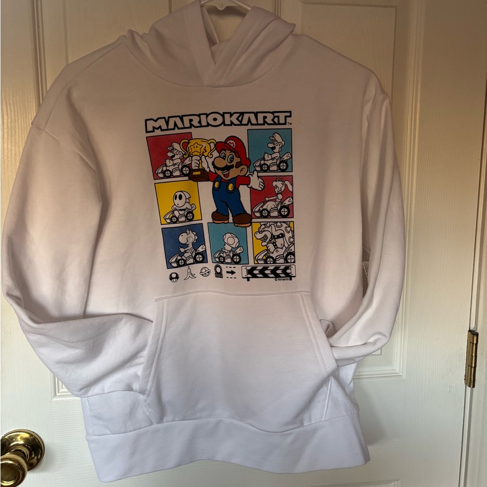 Kids 14/16 Mario Kart White Hoodie Old navy!New with tags!